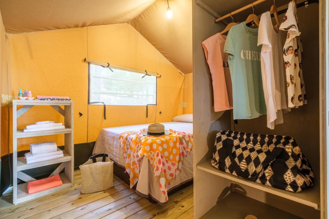 Camping Estival Torre De La Mora Тамарит Экстерьер фото