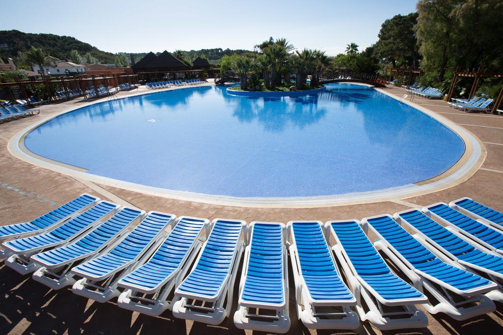 Camping Estival Torre De La Mora Тамарит Экстерьер фото